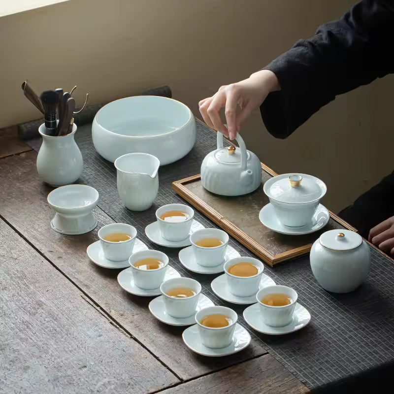 Modern Eco-Friendly Shanghai Kung Fu Tea Set Cover Bowl Tilder Pot Opening Ceramic Gift