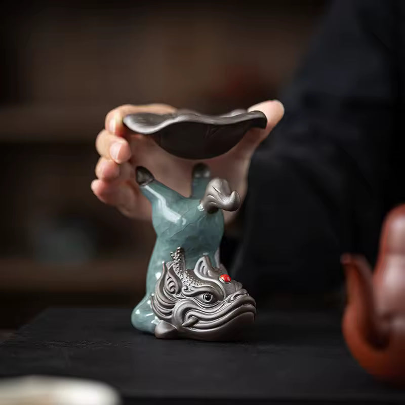Porcelain Tea Pet Ornament Tea Strainer Zen Gongfu Tea Accessories Home Decoration