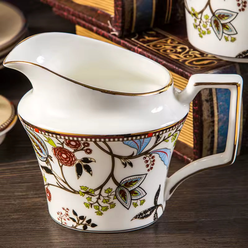 Good Quality Fine Bone China 45 % Tea Cup, Tea Pot, Creamer 15 pcs Tea Set