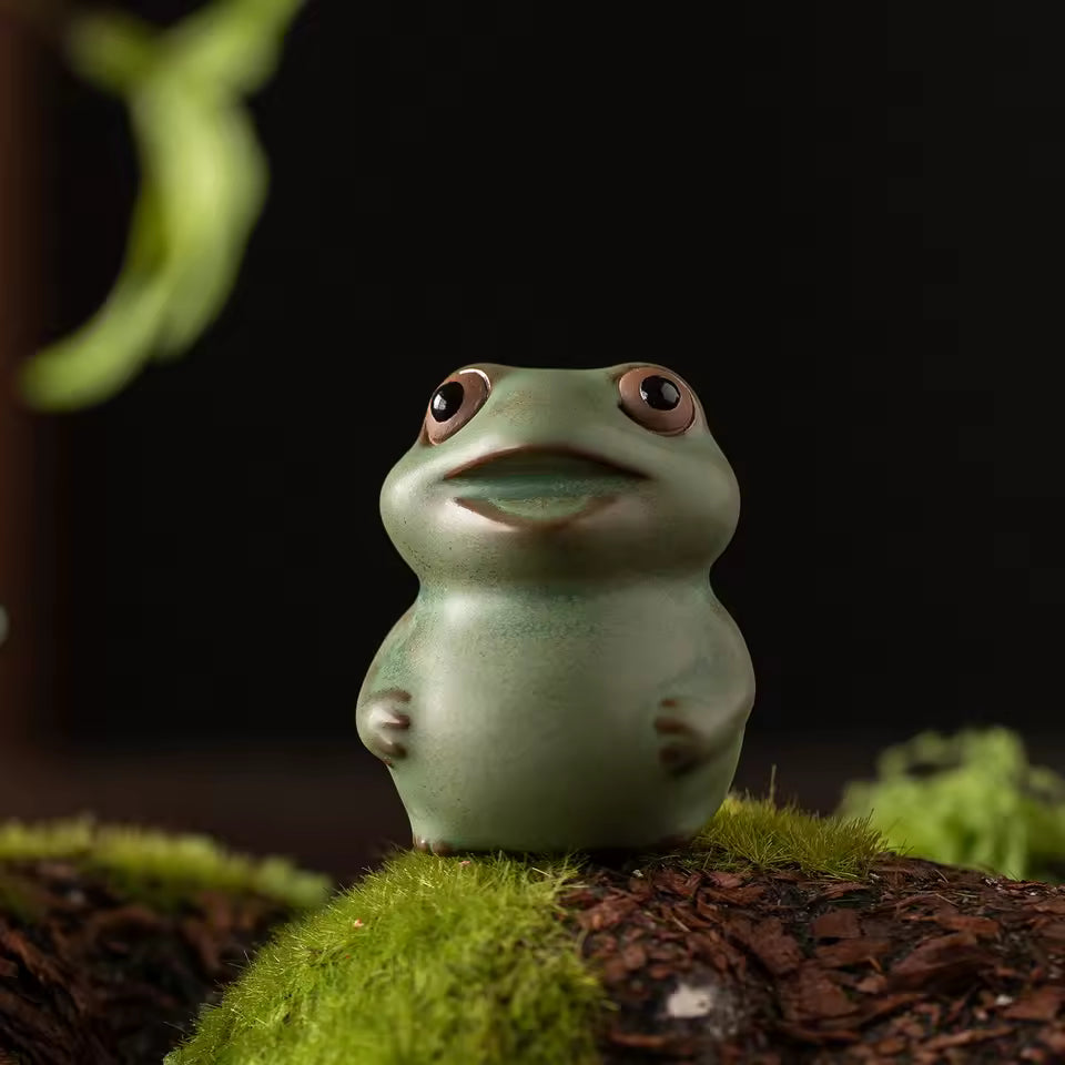 Cute Little Frog Tea Pet Ornament Personalized Tea Play Animal Figurine Zen Gongfu Tea Accessories Gift Home Decoration