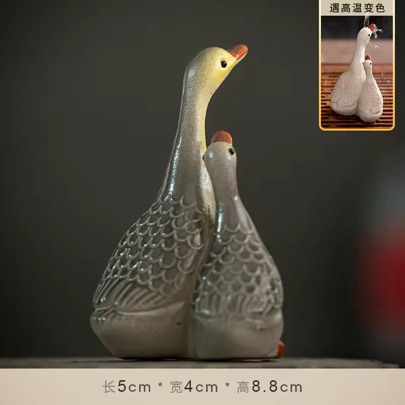 Creative Retro Ceramic Mini Tea Pet Vase Ornament Tea Playing Kung Fu Tea Ceremony Accessories Home Decoration